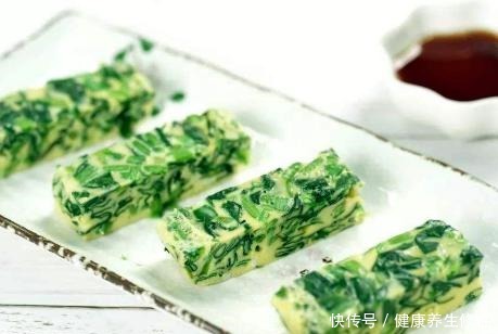 煎饼|蔬菜饼这做法火了,不用油也不用面粉,蒸一蒸就上桌,比煎饼还香