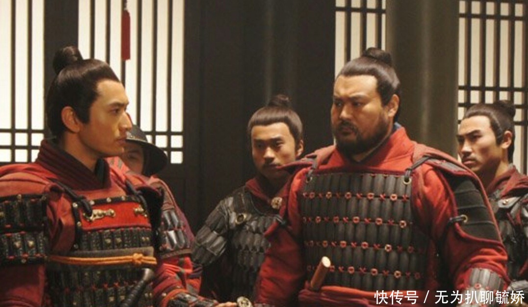 大战|岳飞回家路上遇牛皋，两人大战一场结为兄弟，真是不打不相识