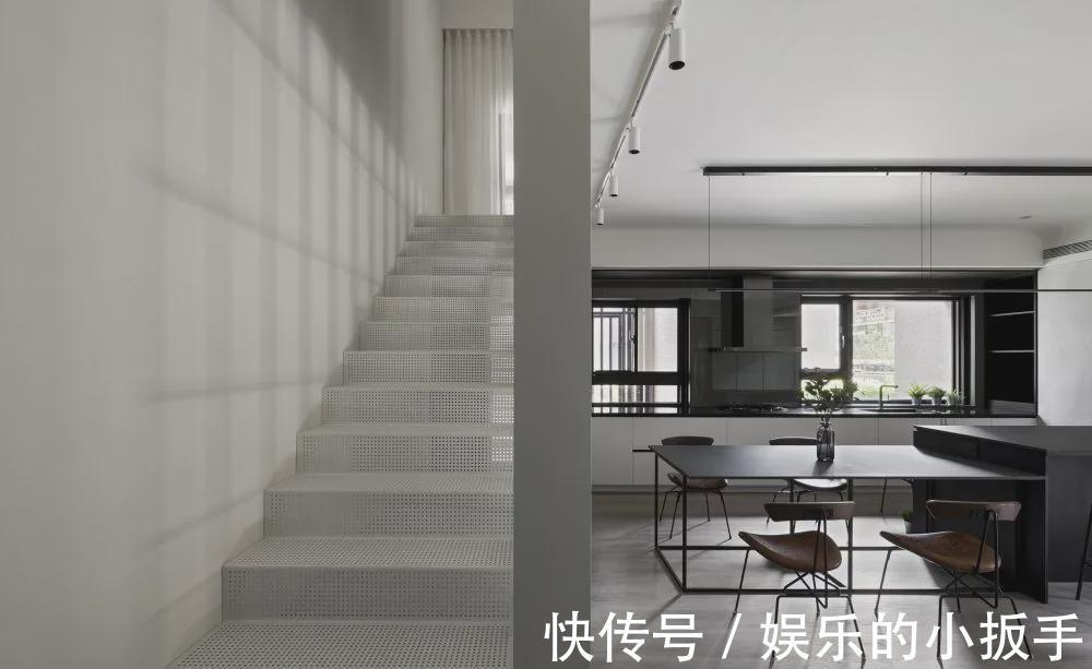 大理石|楼梯间堆杂物!是房价不够高?