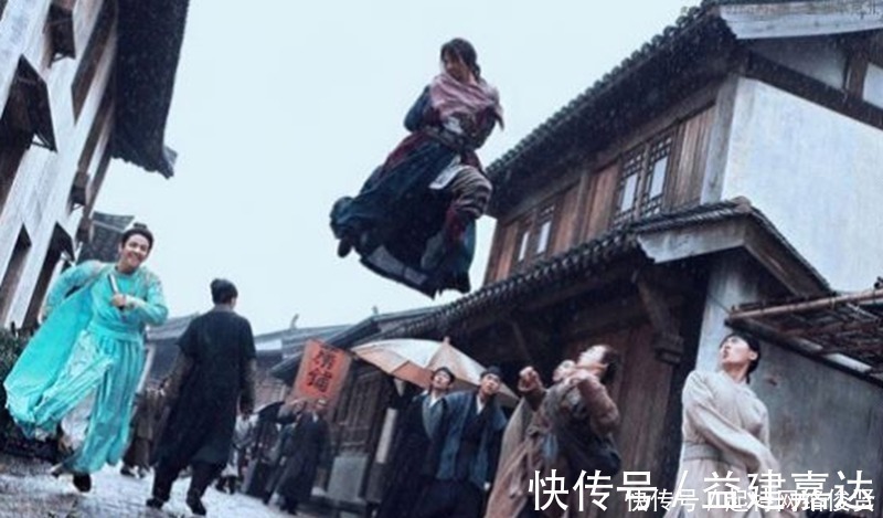 武术$古代大侠飞檐走壁功夫了得,武功到底多厉害?可能和你想的不一样