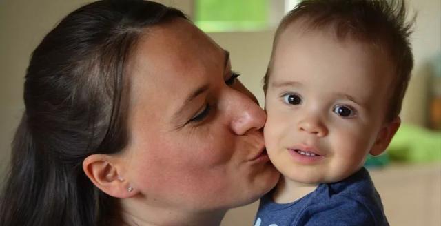 将来|给孩子十秒钟,让他耐心做完这件事,将来必有大成就