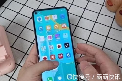 oled|华为手机别瞎买从千元到旗舰，这4款机型才是“高配低价”