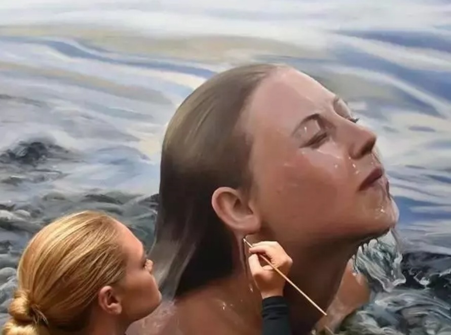 冷军$画家画出巨幅女性出水图，一幅画占据整个墙面，形象逼真动人