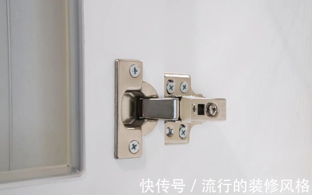五金|衣柜五金件怎么选？不要小看这些配件，选不好越住越糟心！