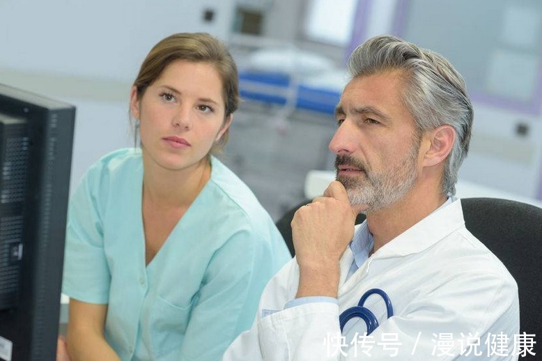 口腔溃疡|小病久拖成癌!提醒:4种小病最好别耽误,久拖不治,怕会恶变