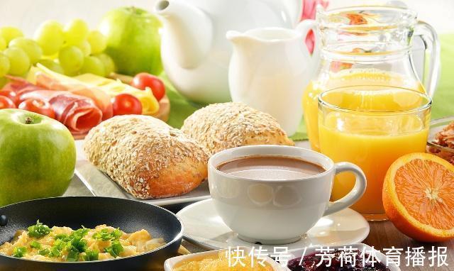 丰盛|糖尿病人记住,早上“2坚持”,晚上“1不要”,糖尿病离你会更远