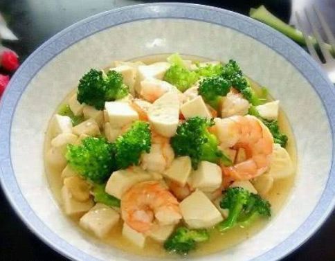 排毒|女性气血不足,要坚持吃3种食物,排毒养颜,补血活血,好处多多