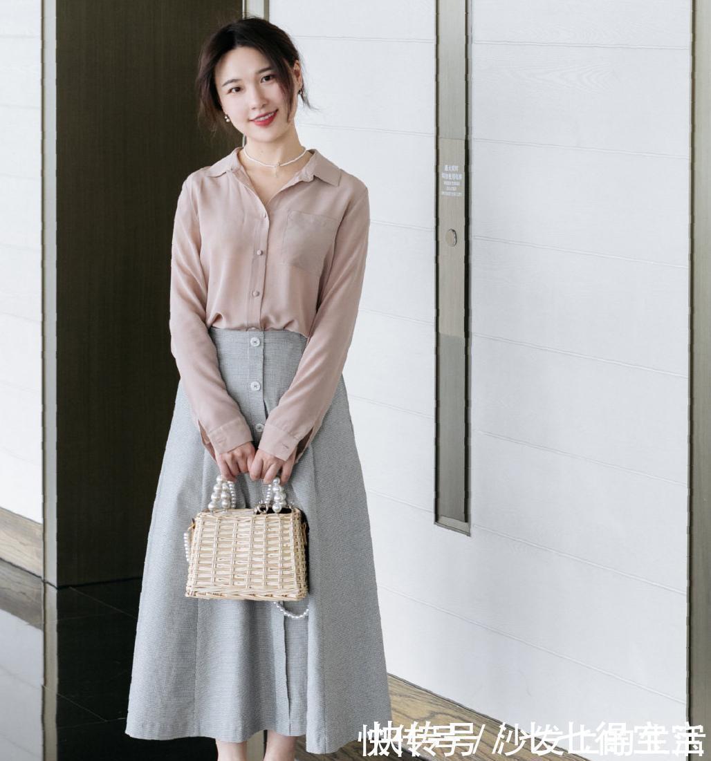 色彩|穿衣有品位的女人，都擅长“衬衫+裙子”搭配法，美得优雅不费力
