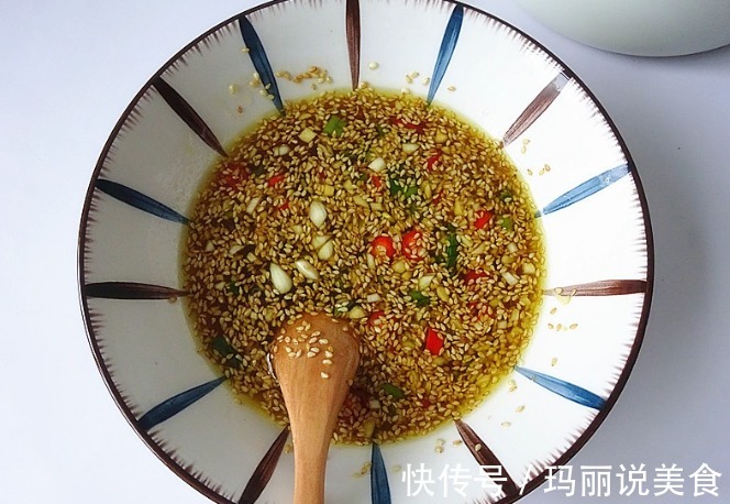 最近早餐迷上它，半小时就上桌，热乎乎真舒爽，开胃又顶饱