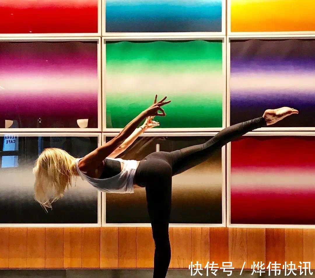 垫子|练瑜伽分年龄吗?她30岁才开始练瑜伽,却因分享瑜伽照成世界网红