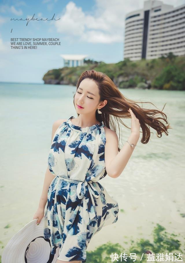 动人|长发美女穿着印花连衣裙,约会休闲两不误,格外的美丽动人