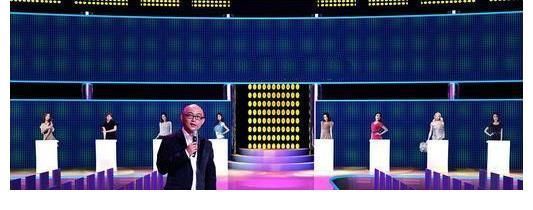 非誠(chéng)勿擾|收廢品小伙上非誠(chéng)勿擾,慘被滅燈還遭羞辱,孟非:說(shuō)說(shuō)收什么廢品