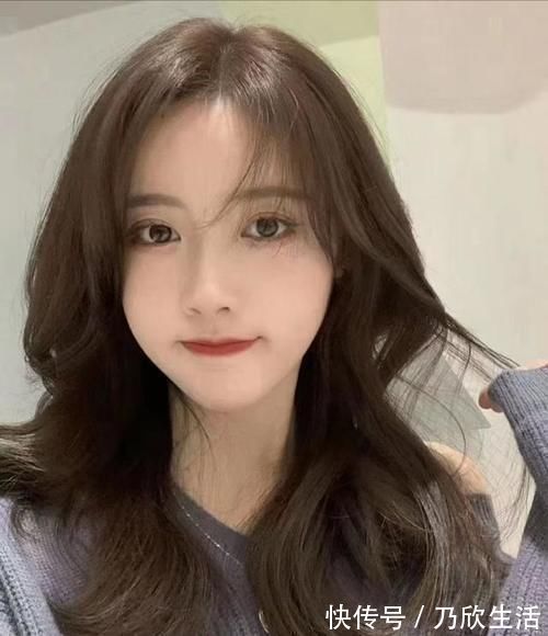 棕色 秋冬染发什么颜色更好看?2020流行这几种颜色,时髦又潮酷