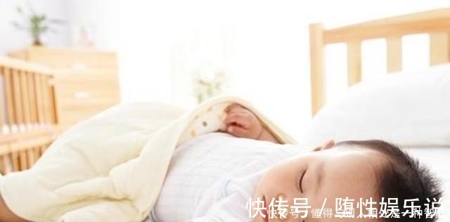 纯牛奶|为啥不让宝宝喝“3段”奶粉?看看国外宝妈的做法,就明白了