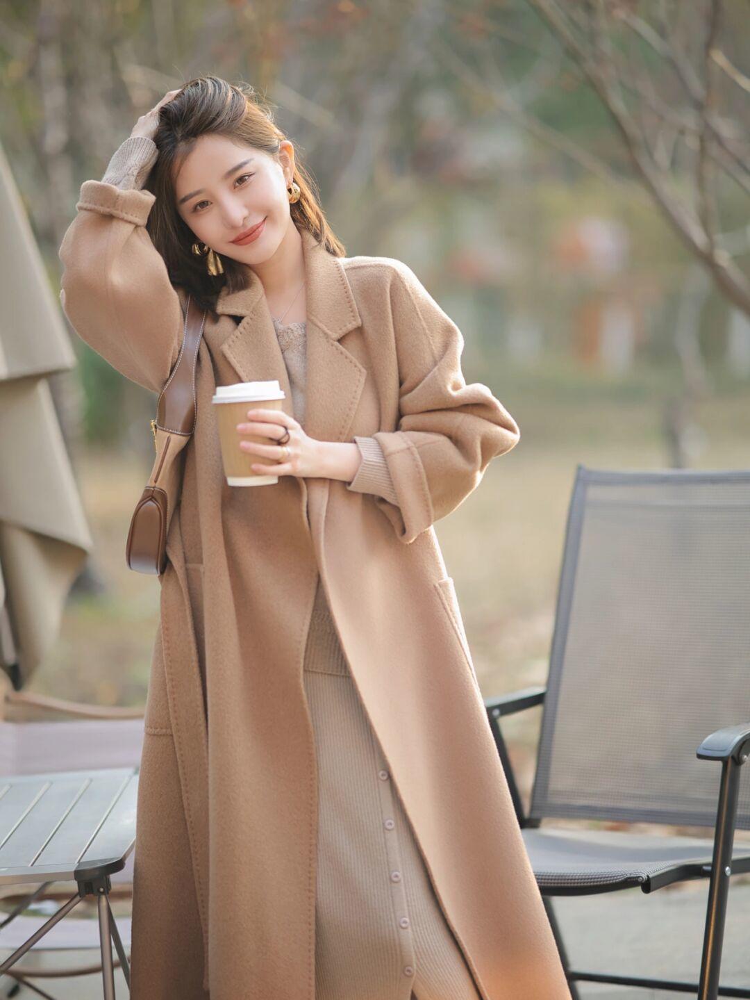 搭配 大衣的高阶穿法来了，这些搭配方式优雅精致又显气质，谁穿谁美