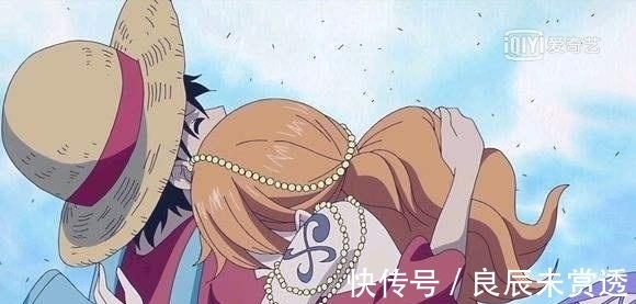女帝|海贼王:女帝白星同款“宠溺”,罗宾也不差,可路飞只对她“好”