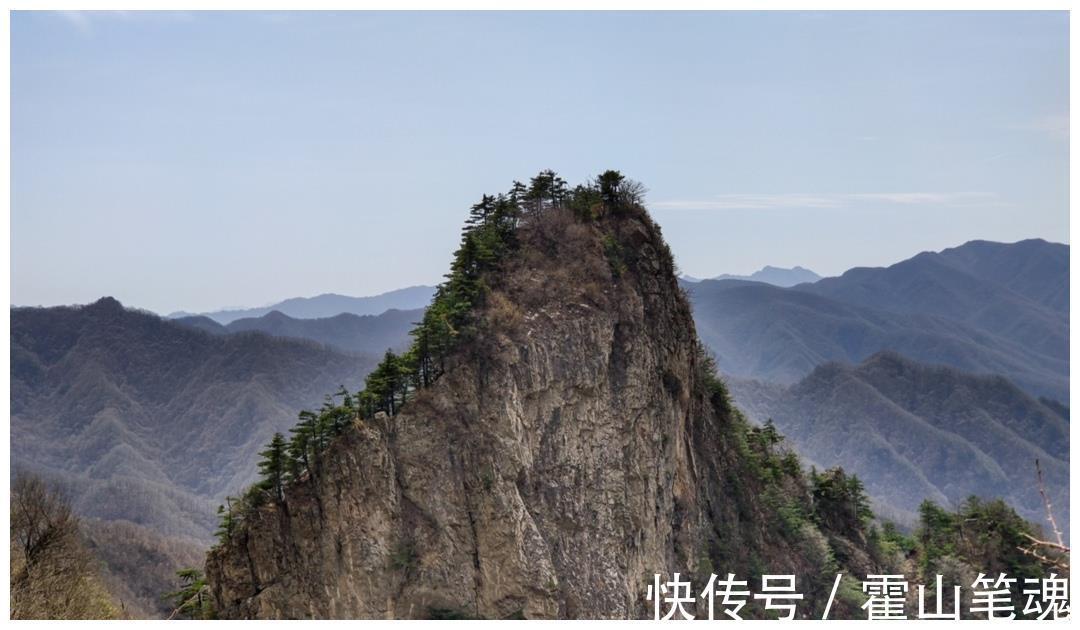 山间|陕西藏有一山，有一铁顶神庙，荒废多年游客经常迷路，还都喜欢去