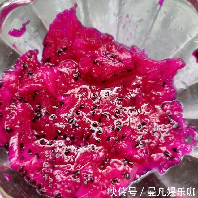 火龙果冻|火龙果冻西米撞奶，冰冰凉凉，健康甜品