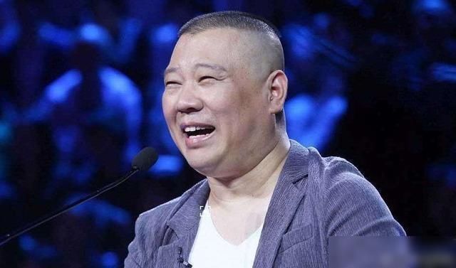 偏偏|相声界两大泰斗,一个自命不凡一个偏偏江郎才尽