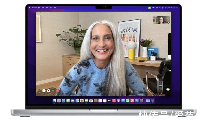 苹果|当鼠标移动到新 MacBook Pro 的「刘海」时，会出现什么效果？
