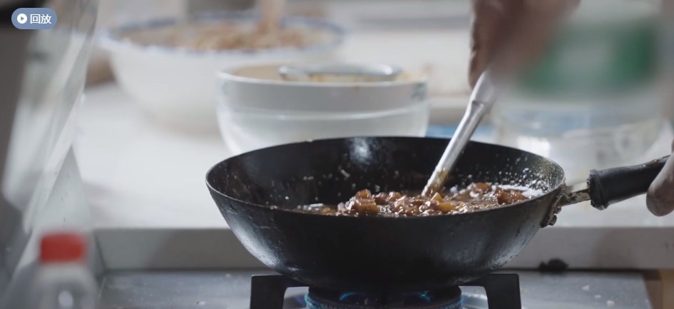 夢(mèng)婕|潮玩季直播：李誠(chéng)儒對(duì)吃很講究，陳妍希吉娜蔣夢(mèng)婕表現(xiàn)驚艷