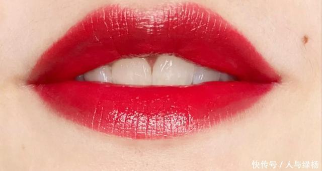 档次|香奈儿新色来袭!复古又高级的显白色,档次又上升不少!