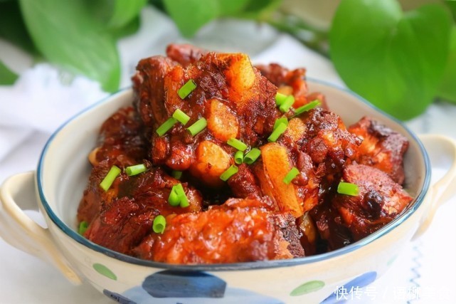 经典鲜香的八道特色下饭菜谱,简单下酒又下饭,家人有口福了!