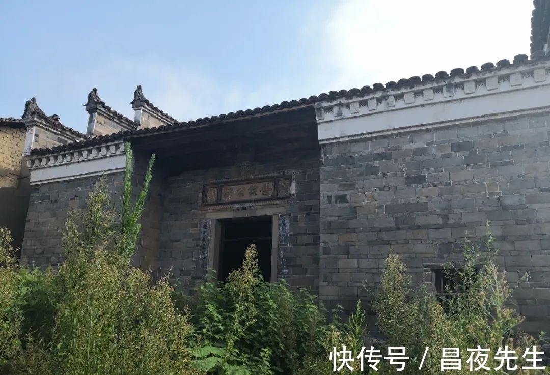 万黑古|江西抚州鲜为人知的千年古村落，古祠古建众多，山水环绕十分美丽