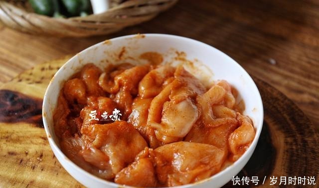 比猪肉牛肉还便宜,很多人忽略了它的存在,其实它蛋白质含量最高