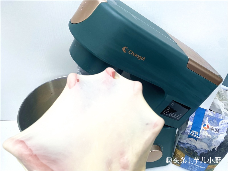 面包界的舒芙蕾—日式生吐司,做法简单,极致绵软,撕着吃最过瘾