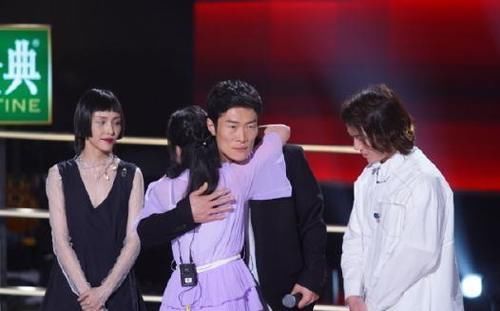 《好声音》进入淘汰赛后,最强黑马终于浮现了,击败高睿不是偶然