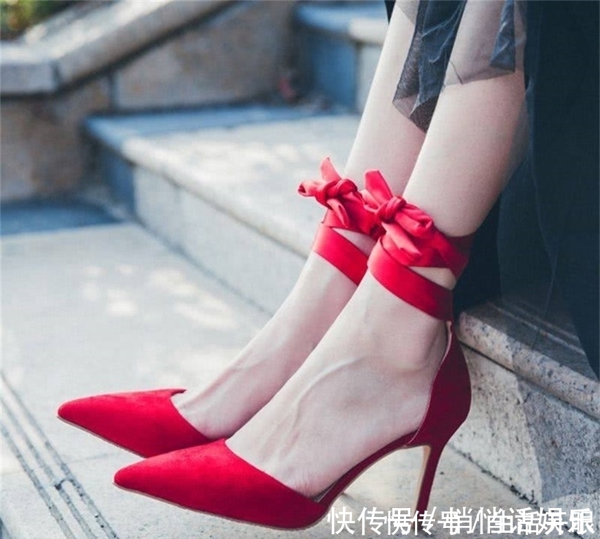 高级感|这款简约大气的高跟鞋，自然彰显出高级感