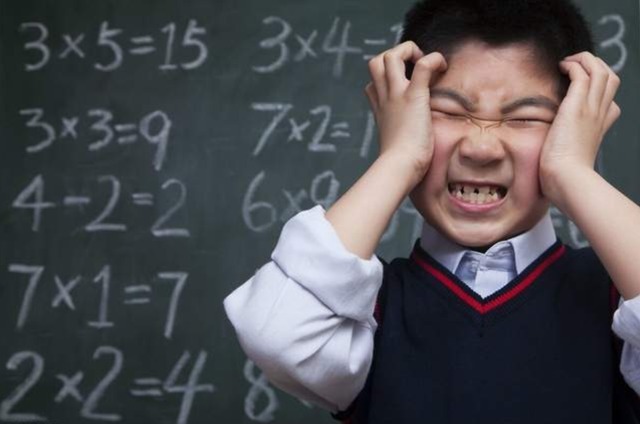 请假条|小学生“请假条”走红,老师看完笑出鹅叫:太精彩,必须批准