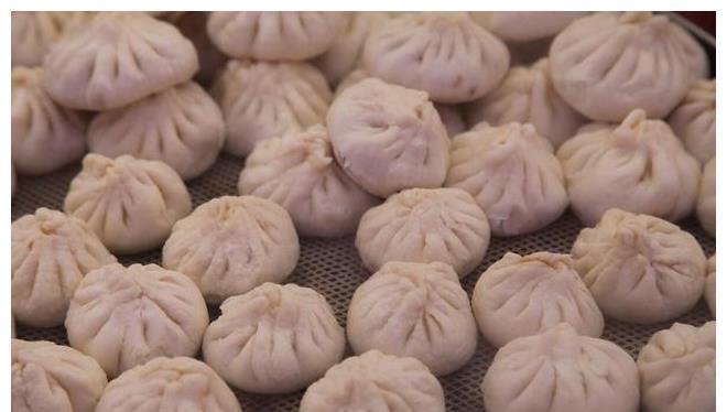 包子|天冷蒸包子，不要直接放酵母，多加1味，包子柔软好吃