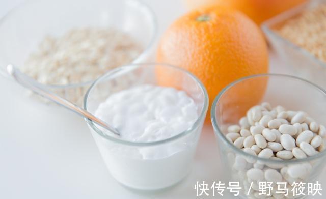 酸奶是早上喝还是晚上喝营养师喝酸奶的2个时间点今天才知道