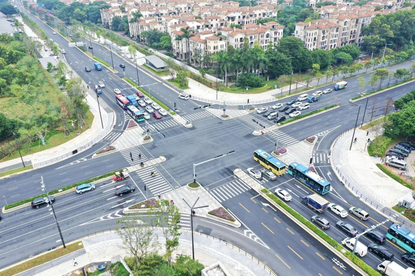 区建筑工务|大变样！坂田五和大道等道路品质提升工程完工