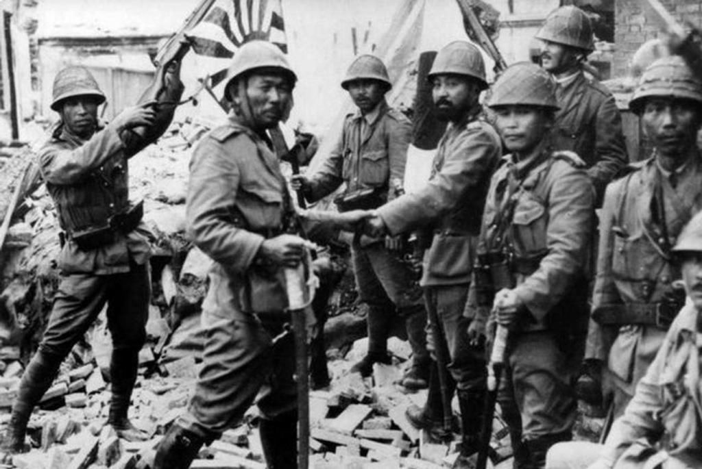 原因|抗日时期，日本兵为啥喜欢塞糖给小孩子吃？原因很简单