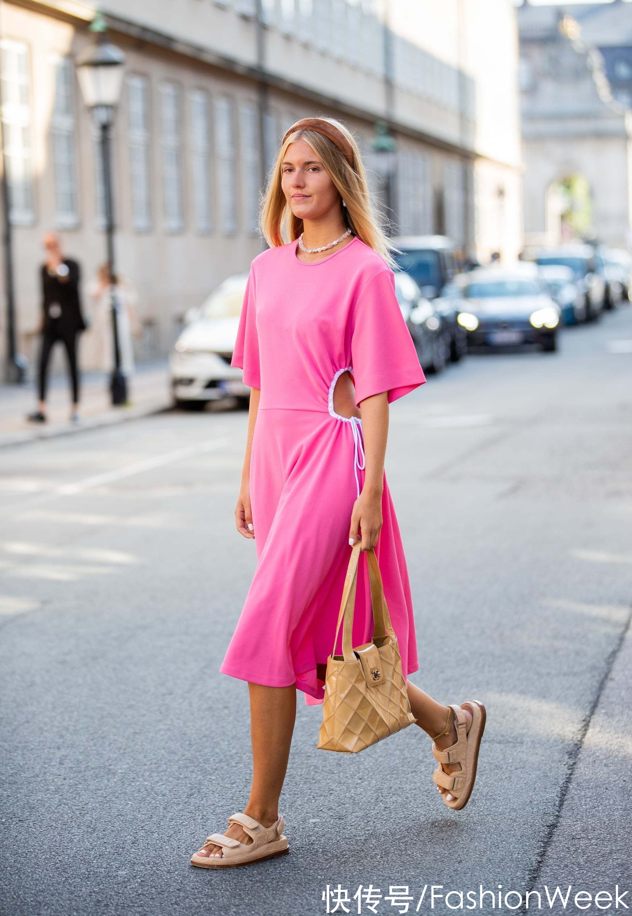 穿搭|今夏「Celine女孩」风穿搭实红