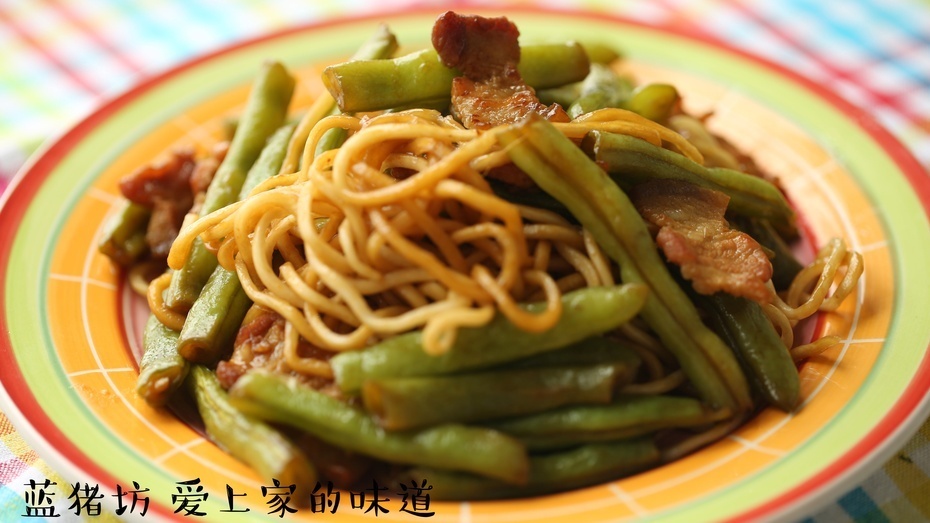 天天妈妈怎样做焖面营养美味,一人一大碗都不够