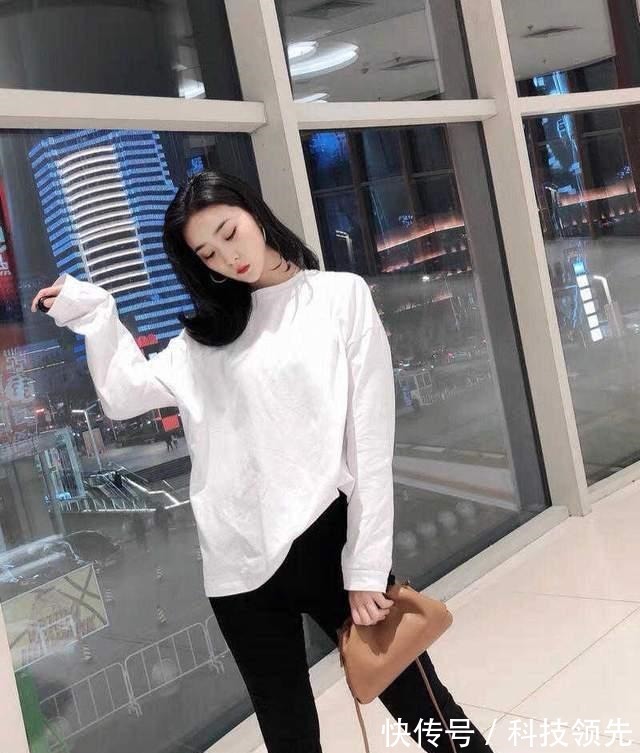 西裤 初秋，卫衣搭配直筒裤简约高级，还能提升气质感，美如初恋女友！