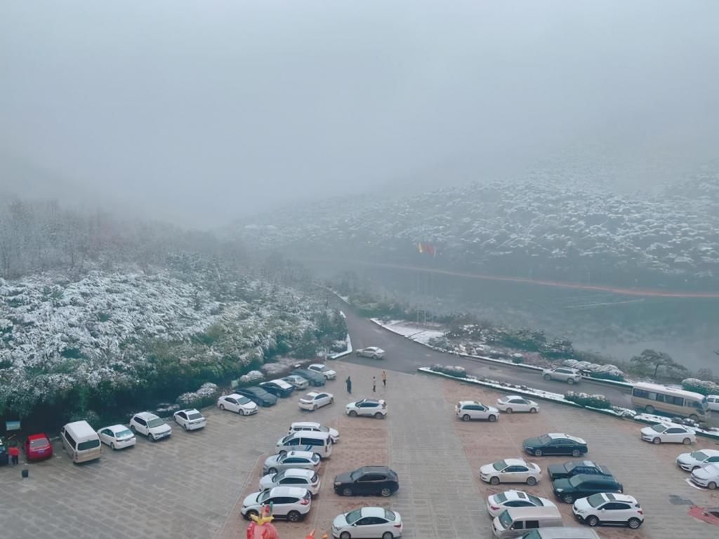 赏雪|温泉+赏雪，泰山温泉城冬季美极了