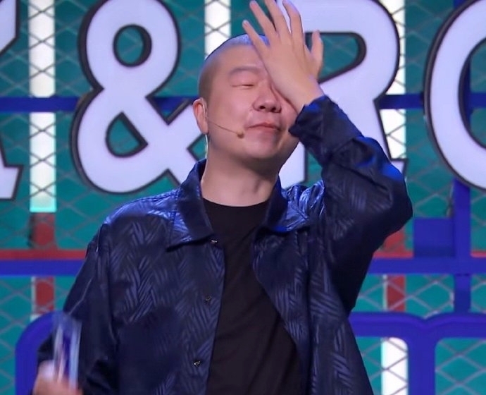 脫口秀大會(huì)何廣智開玩笑的一個(gè)段子,居然被楊蒙恩親自實(shí)現(xiàn)了