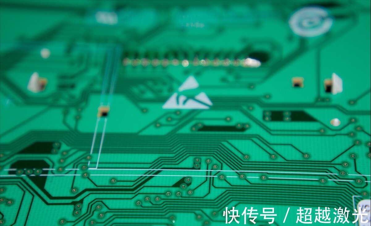 PCB|PCB市场爆发,激光切割机的加工优势