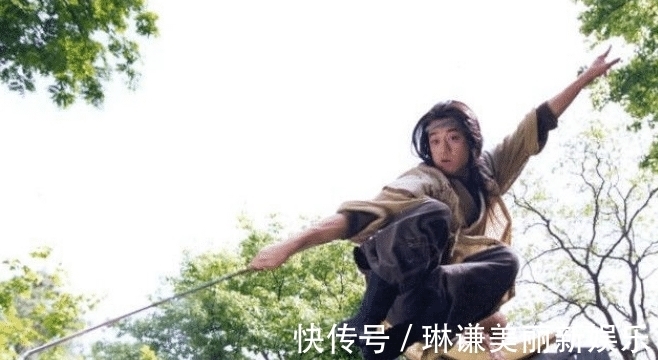 招式|独孤九剑破尽天下武功?有一门三流武功可破它,可惜被金庸删除了