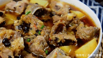  排骨|排骨用这个方法，既好吃又不上火，3碗大米饭都不够吃