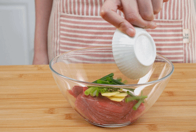 新滋味|美食新滋味：好吃不腻的黄金牛肉粒