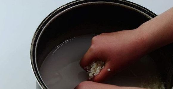 燕麦|煮饭时放点“它”,平稳血压,调控血糖和血脂,助您远离“三高”