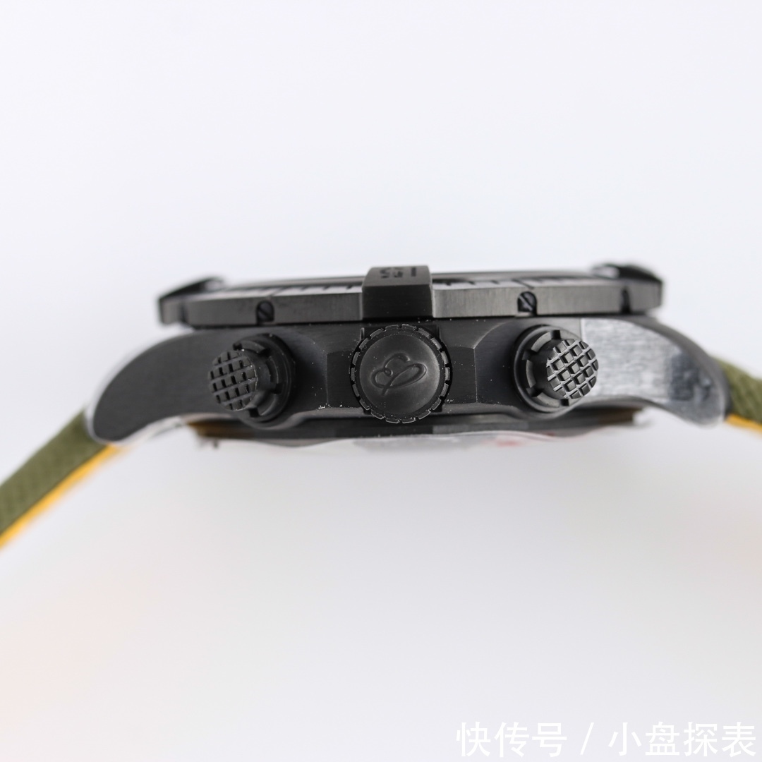 百年灵 GF厂百 年 灵-复仇者计时腕表