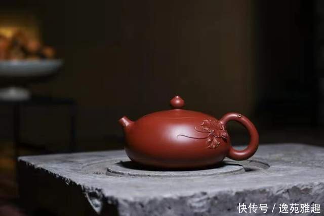  沈洁|「紫砂壶欣赏」煮一壶光阴的茶，愿你安然向暖！沈洁作品欣赏