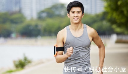 食物|45岁男生患高血糖,不到两年“恶化”成糖尿病,原因竟是这3种食物